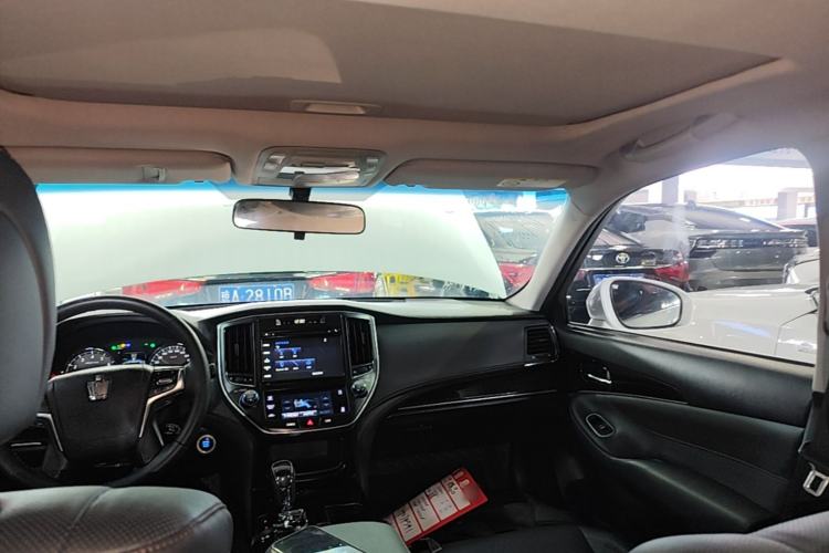 Used Toyota Crown 2015 2.0T Fashion Edition Headliner