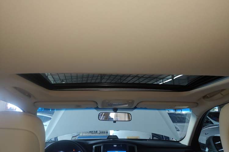 Used Toyota Crown 2015 2.5L Smart Edition Headliner