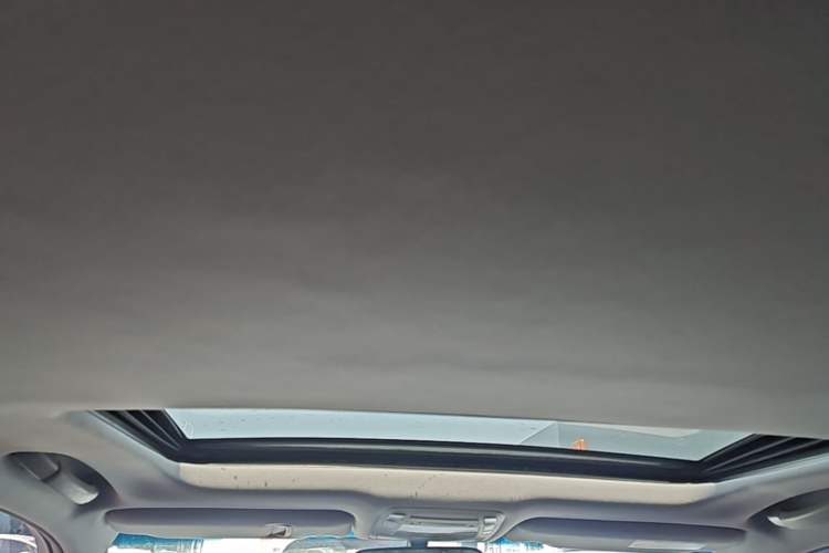 Used Toyota Crown 2015 2.0T Fashion Edition Headliner