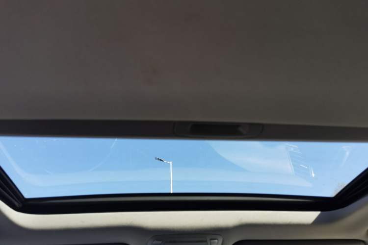 Used Toyota Crown 2015 2.0T Fashion Edition Headliner