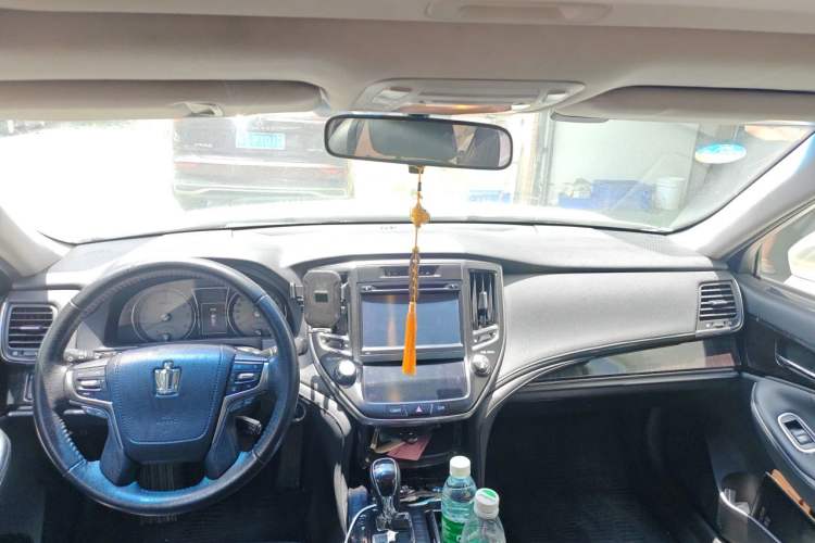Used Toyota Crown 2015 2.5L Smart Edition Headliner