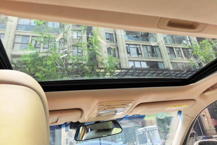 Used Toyota Crown 2015 2.0T Fashion Edition Headliner