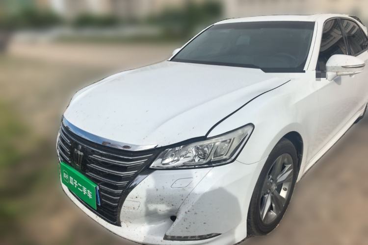 Used Toyota Crown 2015 2.0T Fashion Edition Guazi used car, China used car export, Used car for sale, Used  cars, Cheapest cars for sale