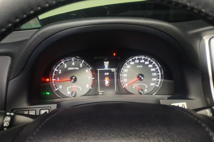 Used Toyota Crown 2015 2.0T Fashion Edition Instrument Cluster