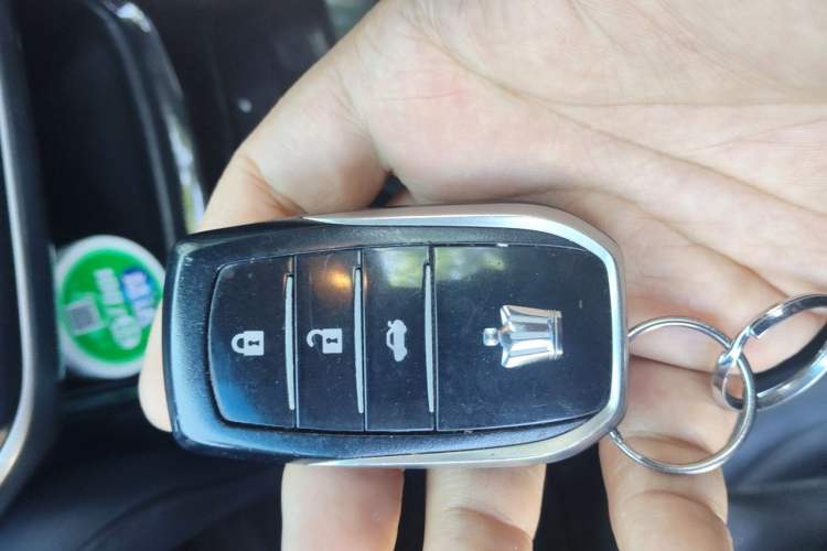Used Toyota Crown 2015 2.5L Smart Edition Interior 1
