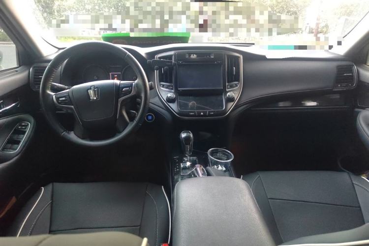 Used Toyota Crown 2015 2.0T Fashion Edition Interior 2