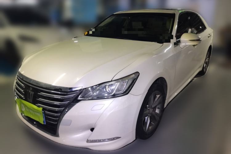 Used Toyota Crown 2015 2.0T Fashion Edition Guazi used car, China used car export, Used car for sale, Used  cars, Cheapest cars for sale