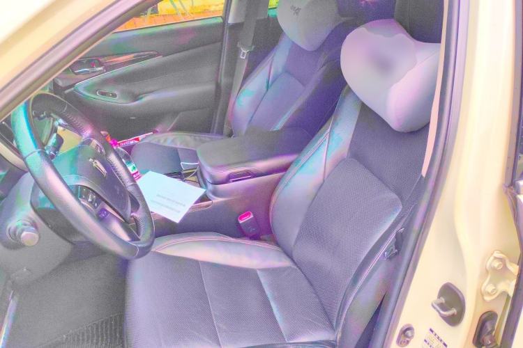 Used Toyota Crown 2015 2.0T Fashion Edition Left Front Seat