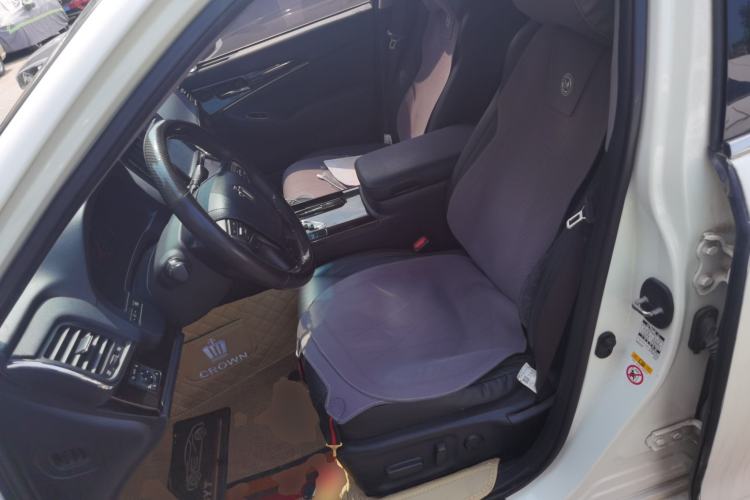Used Toyota Crown 2015 2.0T Fashion Edition Left Front Seat