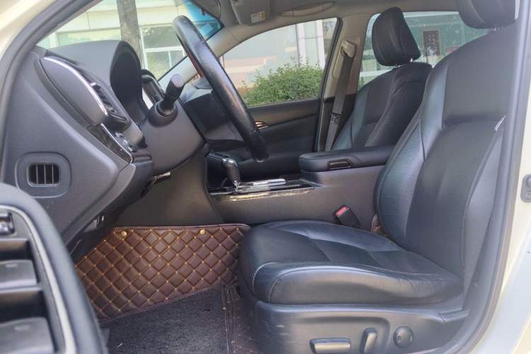 Used Toyota Crown 2015 2.5L Smart Edition Left Front Seat