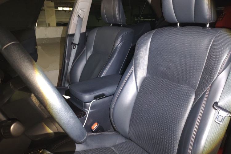 Used Toyota Crown 2015 2.0T Fashion Edition Left Front Seat