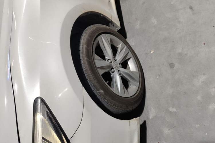 Used Toyota Crown 2015 2.5L Smart Edition Left Front Wheel Hub