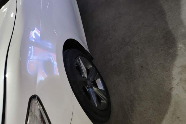 Used Toyota Crown 2015 2.0T Fashion Edition Left Front Wheel Hub