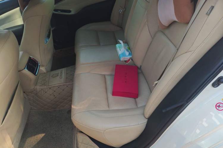 Used Toyota Crown 2015 2.0T Fashion Edition Left Rear Seat