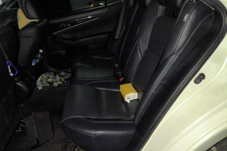 Used Toyota Crown 2015 2.0T Fashion Edition Left Rear Seat