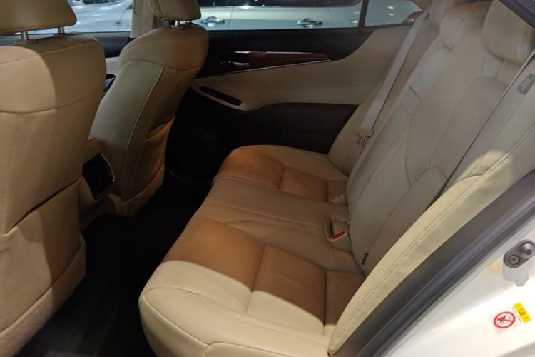 Used Toyota Crown 2015 2.5L Smart Edition Left Rear Seat