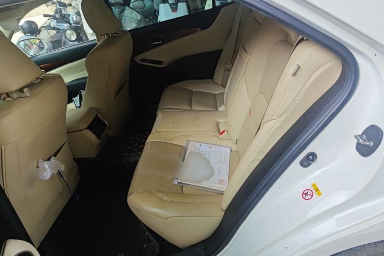 Used Toyota Crown 2015 2.0T Fashion Edition Left Rear Seat
