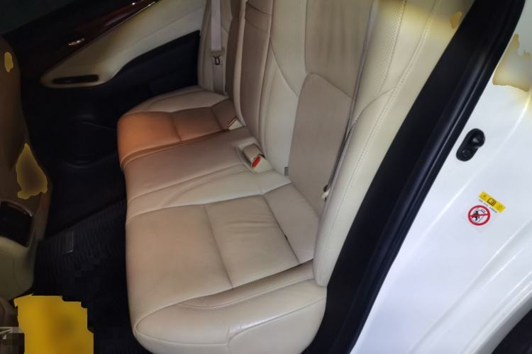 Used Toyota Crown 2015 2.0T Fashion Edition Left Rear Seat