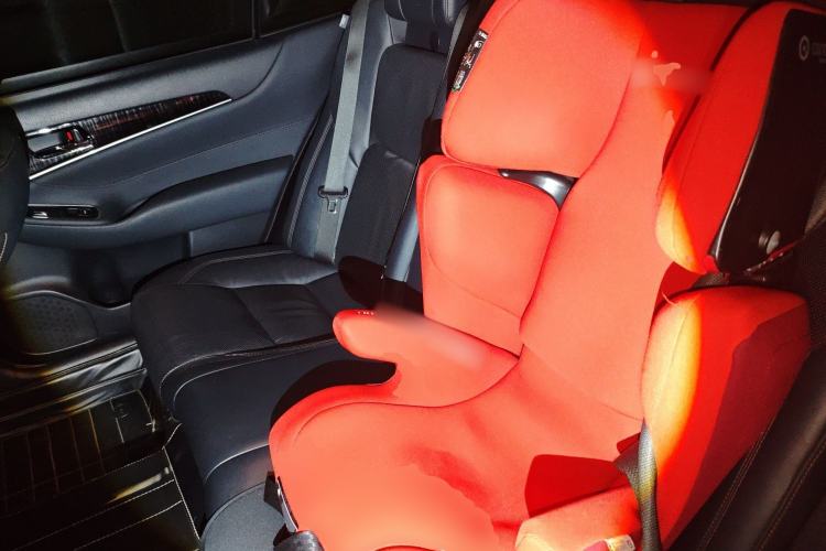 Used Toyota Crown 2015 2.0T Fashion Edition Left Rear Seat