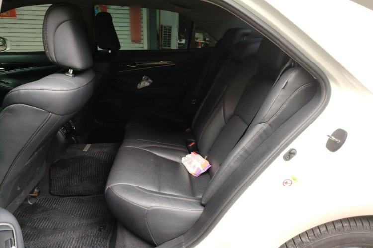 Used Toyota Crown 2015 2.0T Fashion Edition Left Rear Seat