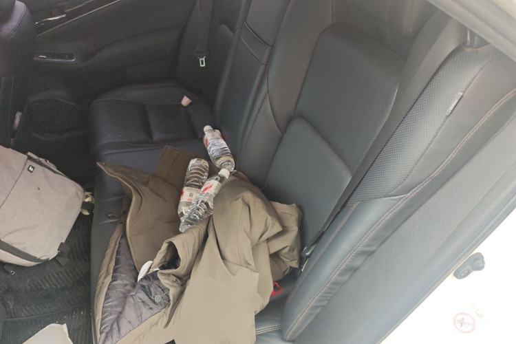 Used Toyota Crown 2015 2.0T Fashion Edition Left Rear Seat