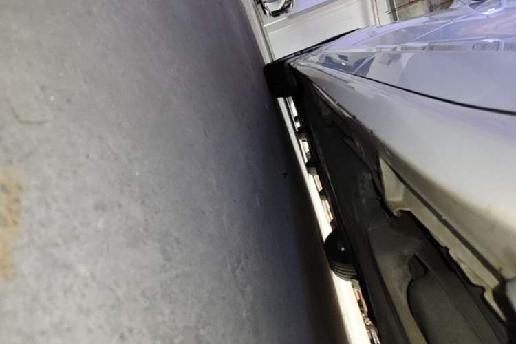 Used Toyota Crown 2015 2.0T Fashion Edition Left Side Sill