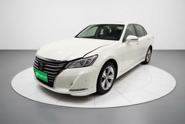 Używany Toyota Crown 2015 2.5L Smart Edition