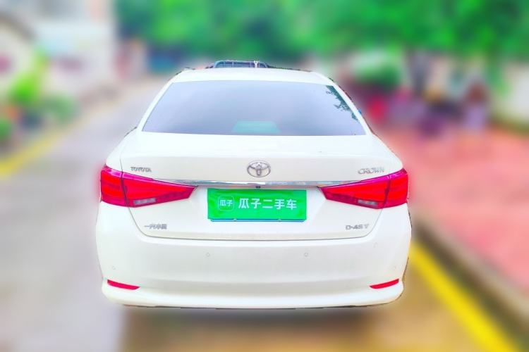 Used Toyota Crown 2015 2.0T Fashion Edition Rear