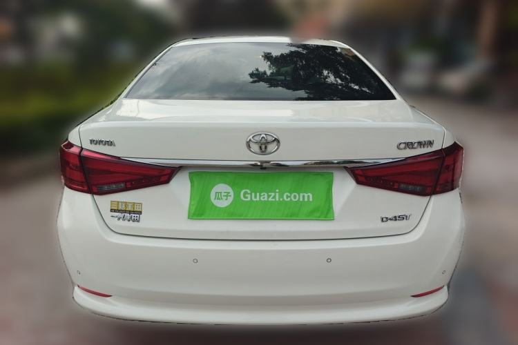Used Toyota Crown 2015 2.0T Fashion Edition Rear