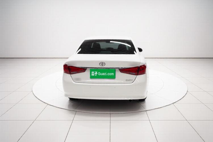 Used Toyota Crown 2015 2.0T Fashion Edition Rear