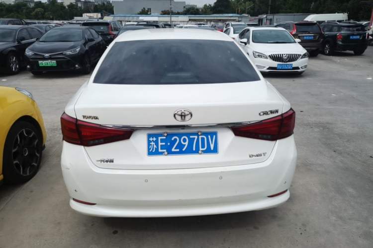 Used Toyota Crown 2015 2.0T Fashion Edition Rear