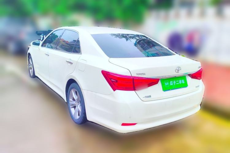 Used Toyota Crown 2015 2.0T Fashion Edition Rear Left 45 Deg