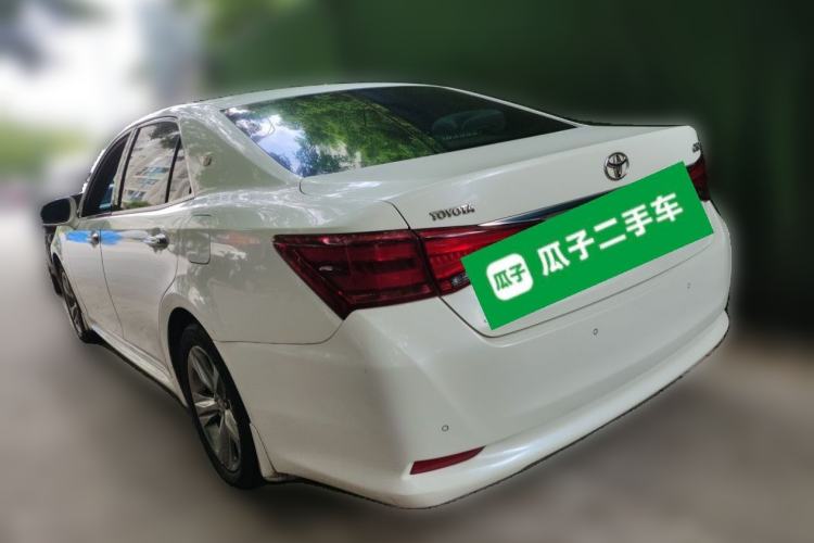Used Toyota Crown 2015 2.0T Fashion Edition Rear Left 45 Deg