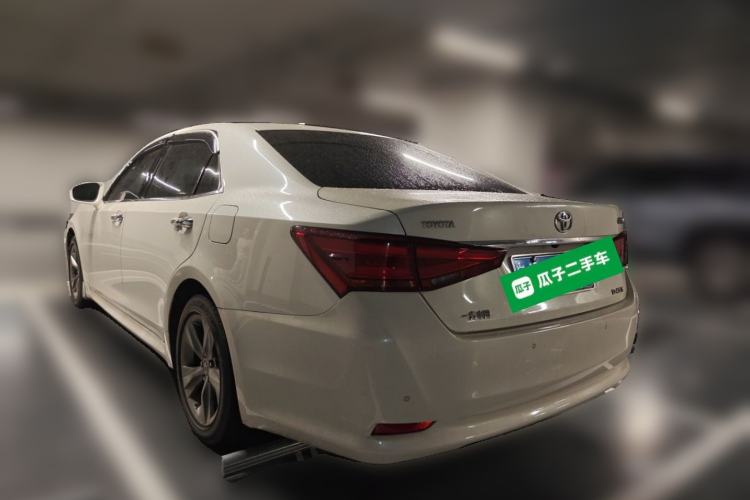 Used Toyota Crown 2015 2.0T Fashion Edition Rear Left 45 Deg