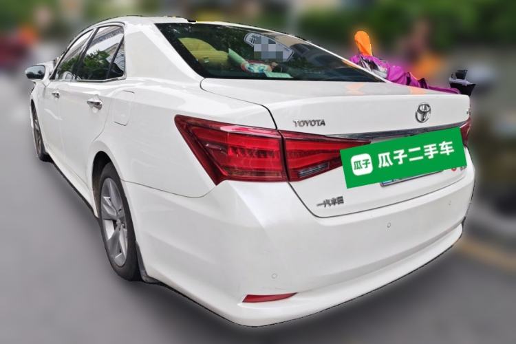 Used Toyota Crown 2015 2.0T Fashion Edition Rear Left 45 Deg