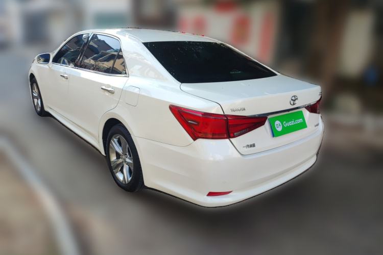 Used Toyota Crown 2015 2.0T Fashion Edition Rear Left 45 Deg