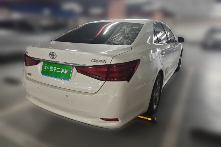Used Toyota Crown 2015 2.5L Smart Edition Rear Right 45 Deg