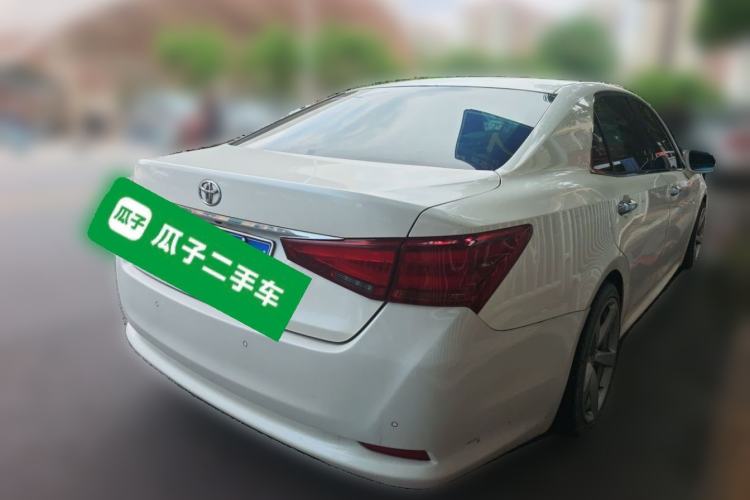 Used Toyota Crown 2015 2.0T Elite Edition Rear Right 45 Deg