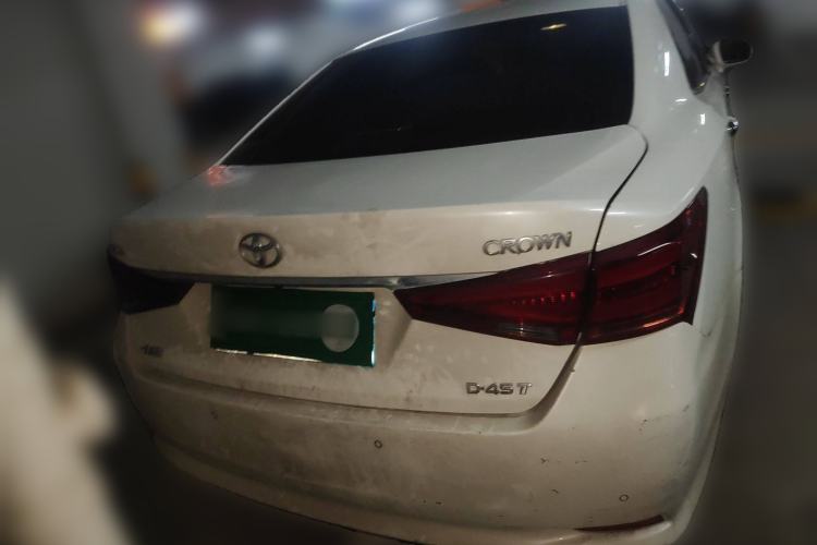 Used Toyota Crown 2015 2.0T Fashion Edition Rear