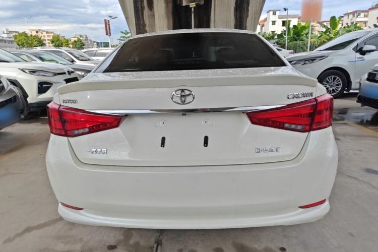 Used Toyota Crown 2015 2.0T Fashion Edition Rear