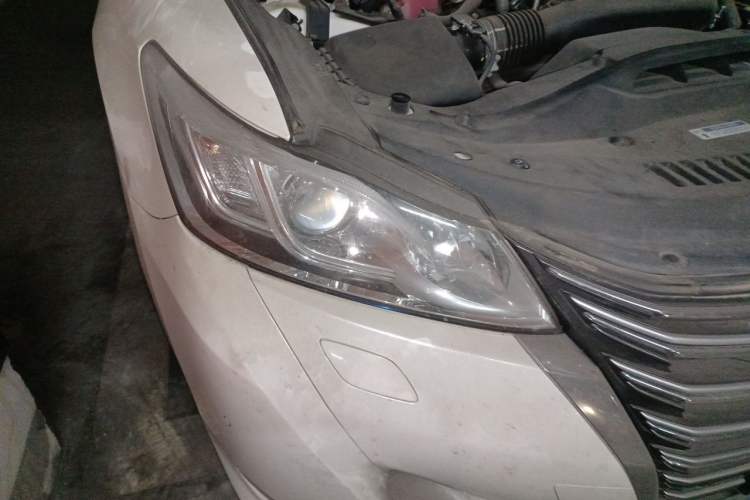 Used Toyota Crown 2015 2.0T Fashion Edition Right Front Headlight