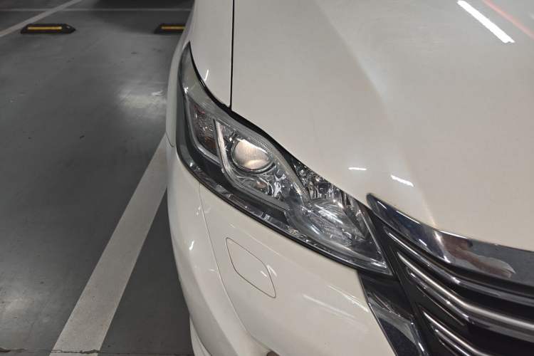 Used Toyota Crown 2015 2.5L Smart Edition Right Front Headlight