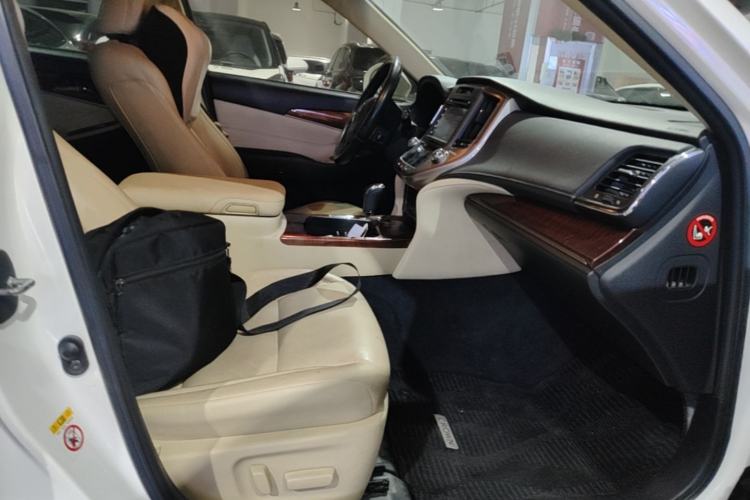 Used Toyota Crown 2015 2.5L Smart Edition Right Front Seat