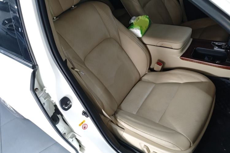 Used Toyota Crown 2015 2.5L Smart Edition Right Front Seat
