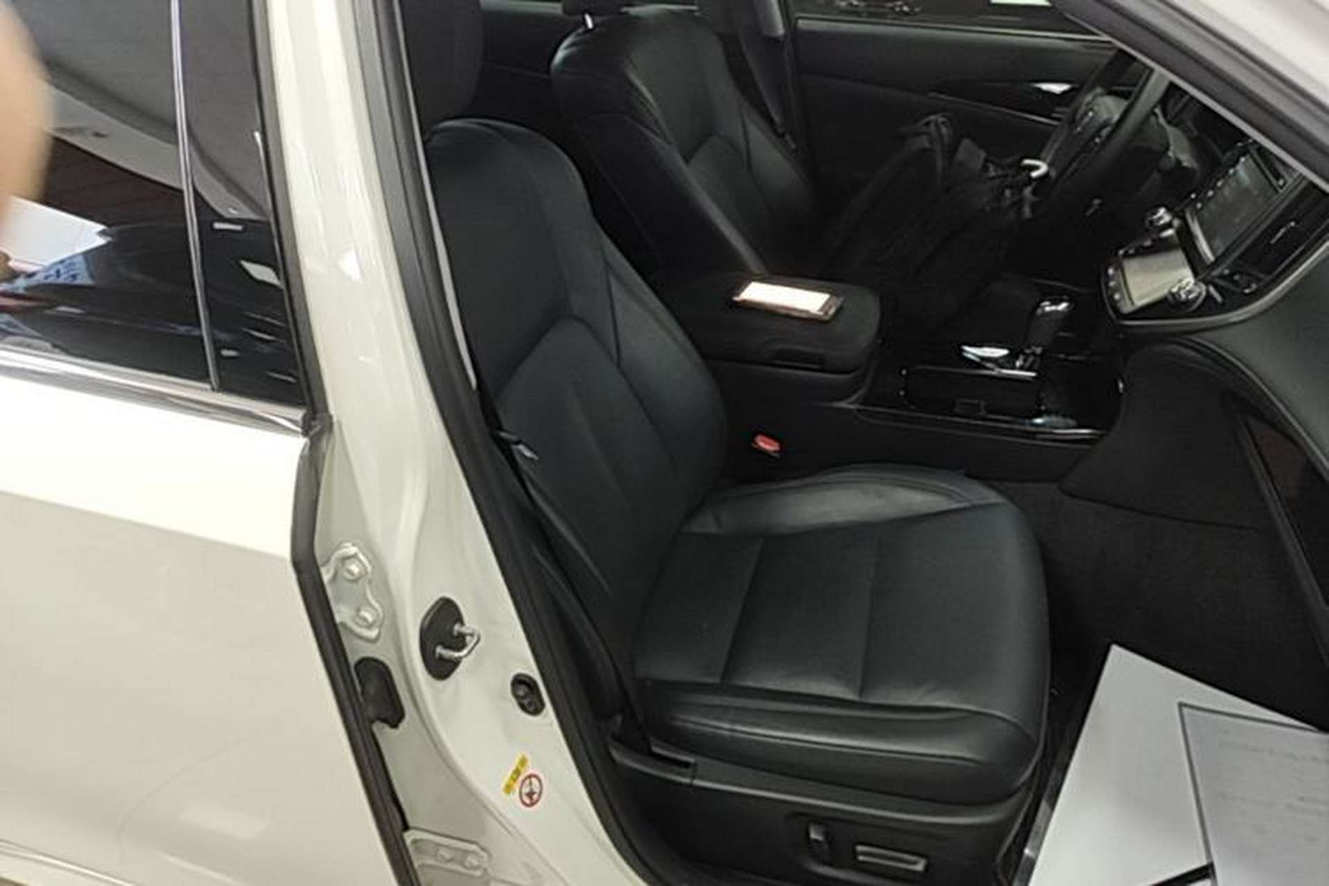Used Toyota Crown 2015 2.0T Fashion Edition Right Front Seat