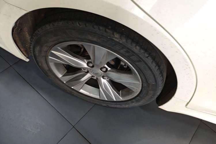 Used Toyota Crown 2015 2.5L Smart Edition Right Rear Wheel Hub