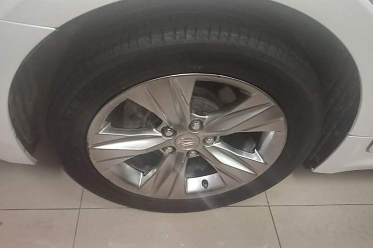 Used Toyota Crown 2015 2.5L Smart Edition Right Rear Wheel Hub