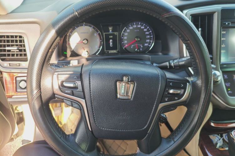 Used Toyota Crown 2015 2.0T Fashion Edition Steering Wheel