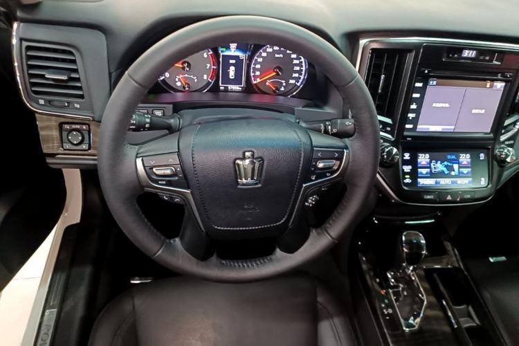 Used Toyota Crown 2015 2.0T Fashion Edition Steering Wheel