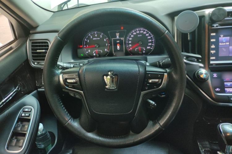 Used Toyota Crown 2015 2.0T Fashion Edition Steering Wheel